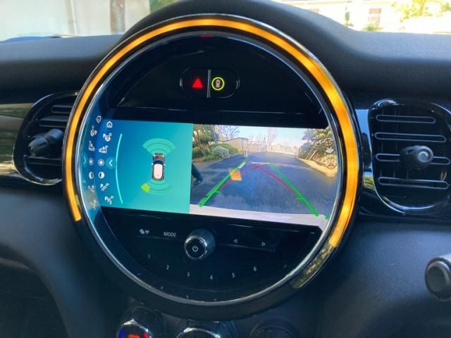 BMW MINI COOPER D 2021