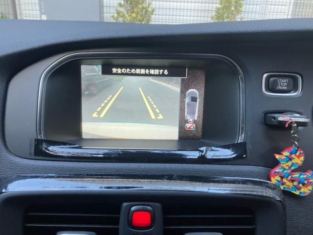 VOLVO VOLVO V40 2015