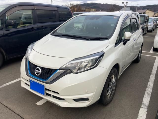 NISSAN NOTE 4WD 2019