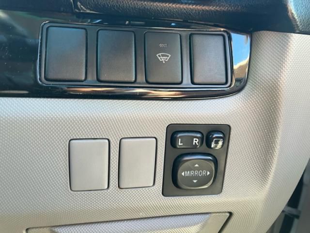 TOYOTA ESTIMA  4WD 2006