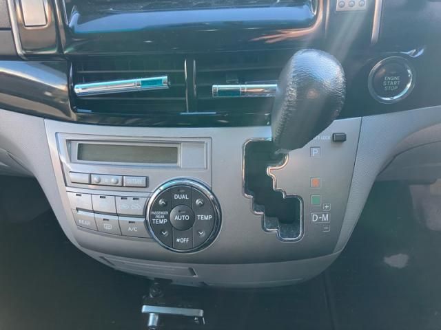 TOYOTA ESTIMA  4WD 2006