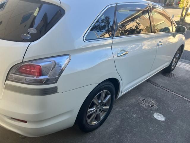 TOYOTA MARK X ZIO 2011