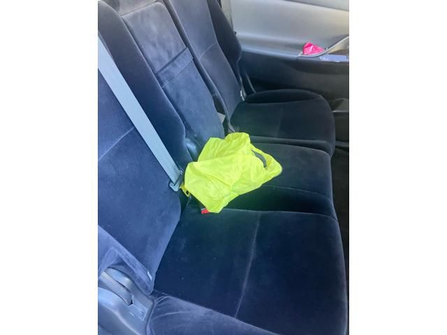 TOYOTA MARK X ZIO 2011