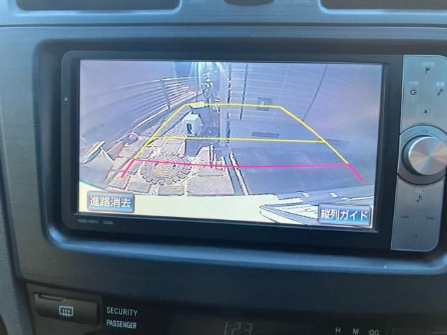 TOYOTA MARK X ZIO 2011