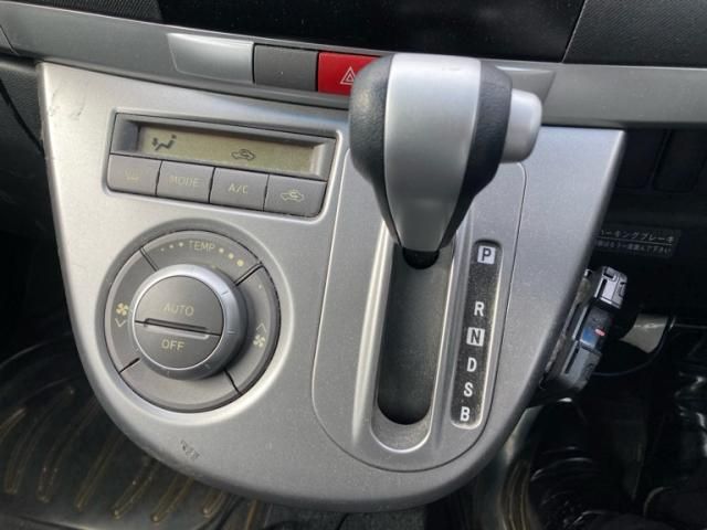 DAIHATSU MOVE CUSTOM 2009