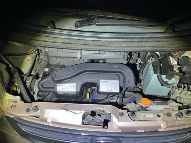 DAIHATSU MOVE 4WD 2009