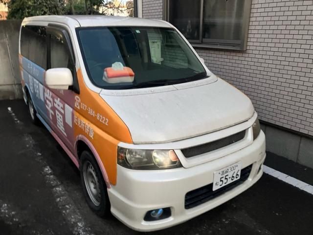 HONDA STEPWAGON SPADA 2003