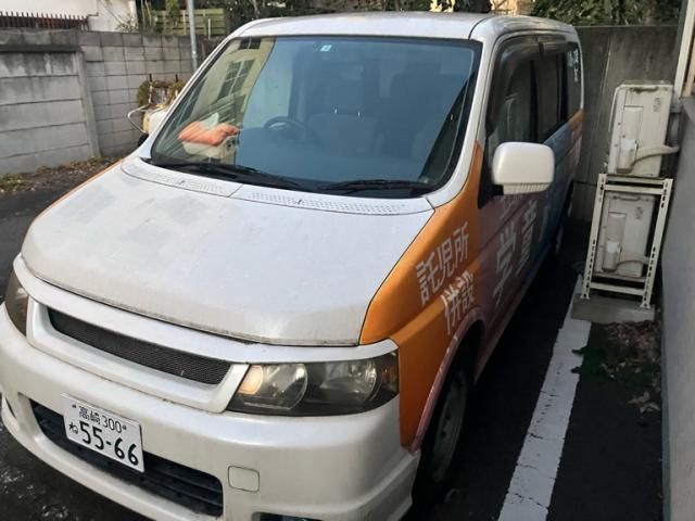 HONDA STEPWAGON SPADA 2003