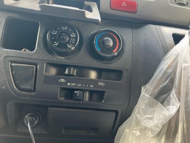TOYOTA HIACE van 2WD 2007