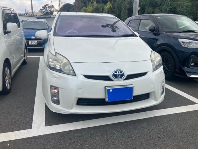 TOYOTA PRIUS 2011