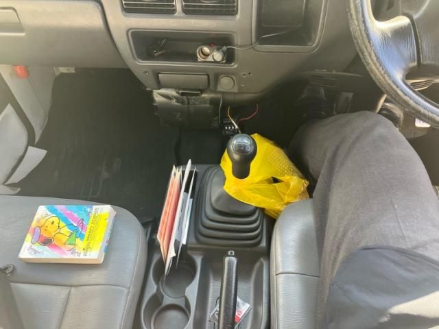 SUBARU SAMBAR van 2002