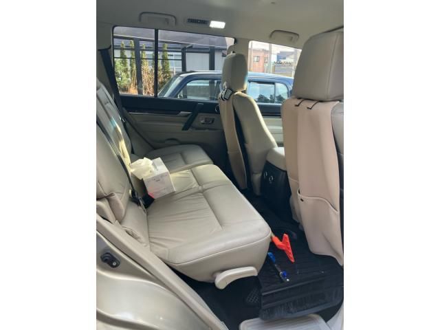 MITSUBISHI PAJERO wagon 2011