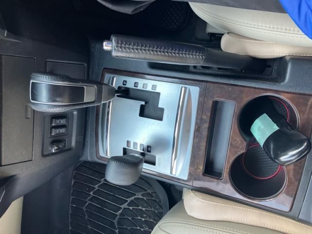 MITSUBISHI PAJERO wagon 2011