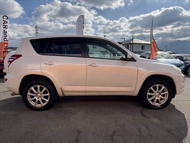 TOYOTA RAV4 4WD 2010