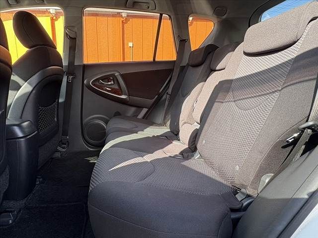 TOYOTA RAV4 4WD 2010