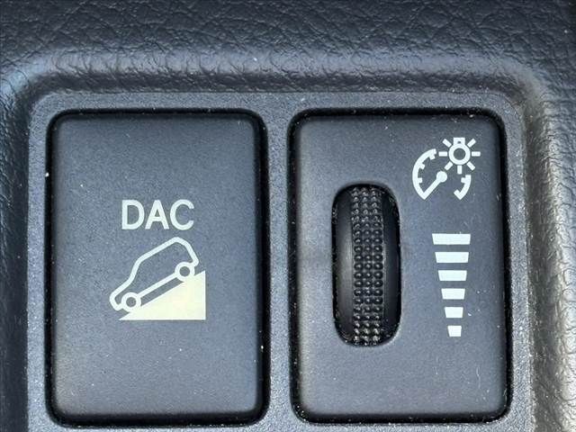 TOYOTA RAV4 4WD 2010