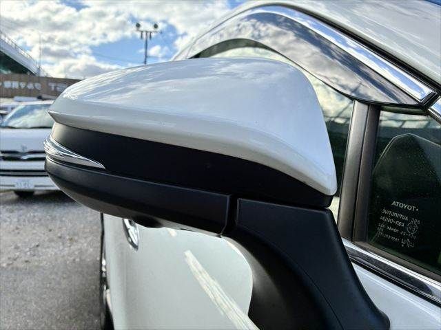 TOYOTA HARRIER HYBRID 2020