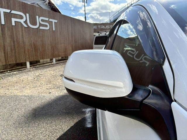 HONDA VEZEL HYBRID 2015