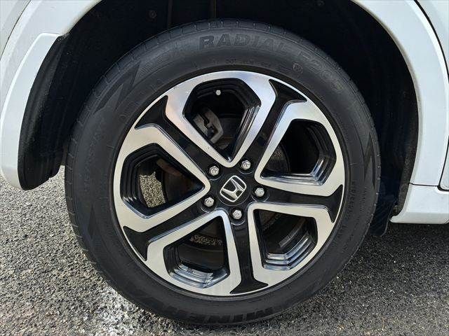 HONDA VEZEL HYBRID 2015