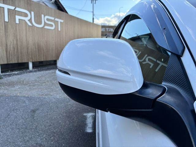 HONDA VEZEL HYBRID 2014