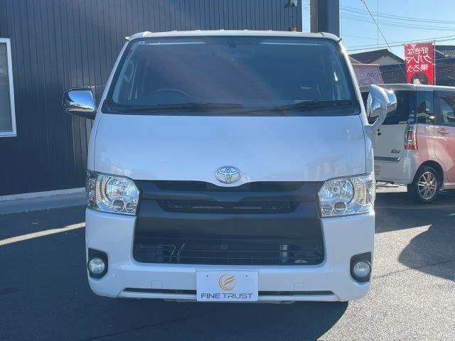 TOYOTA HIACE van 2WD 2014