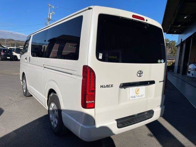 TOYOTA HIACE van 2WD 2014