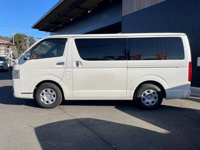 TOYOTA HIACE van 2WD 2014