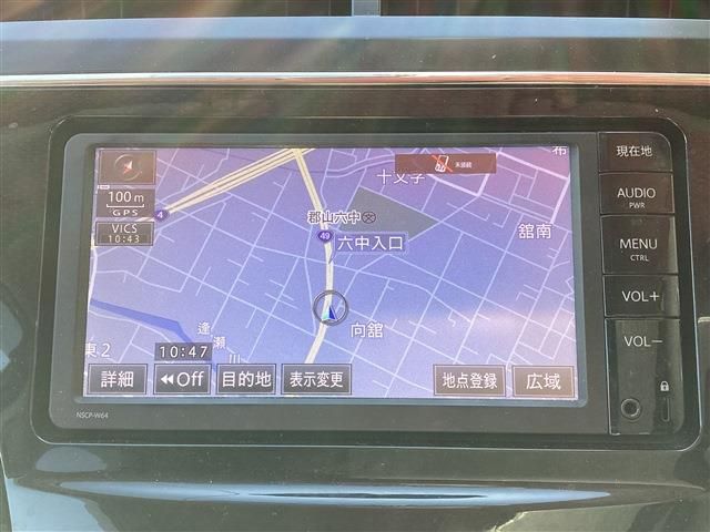 TOYOTA PRIUS Alpha 2015