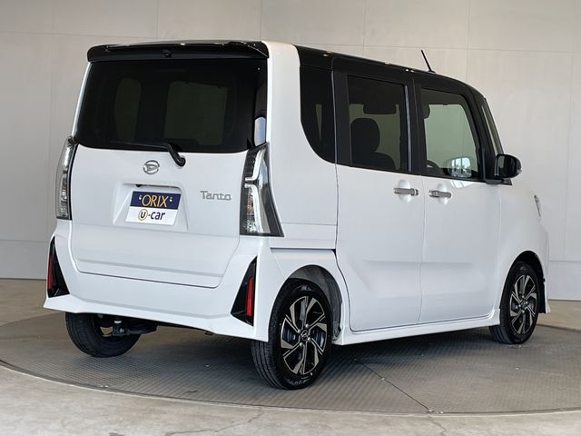 DAIHATSU TANTO CUSTOM 2024