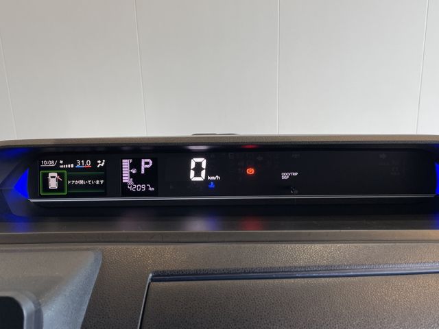 DAIHATSU TANTO CUSTOM 2024