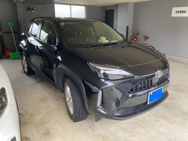 TOYOTA YARIS CROSS 2021