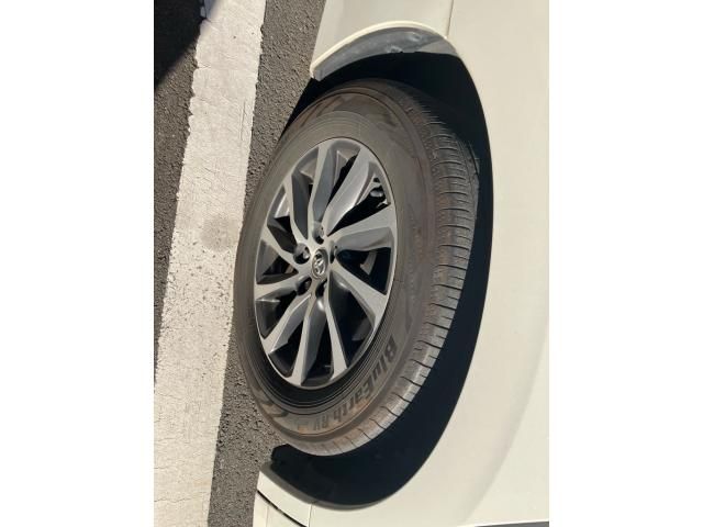 TOYOTA ALPHARD hybrid 4WD 2017