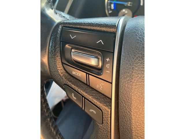 TOYOTA ALPHARD hybrid 4WD 2017