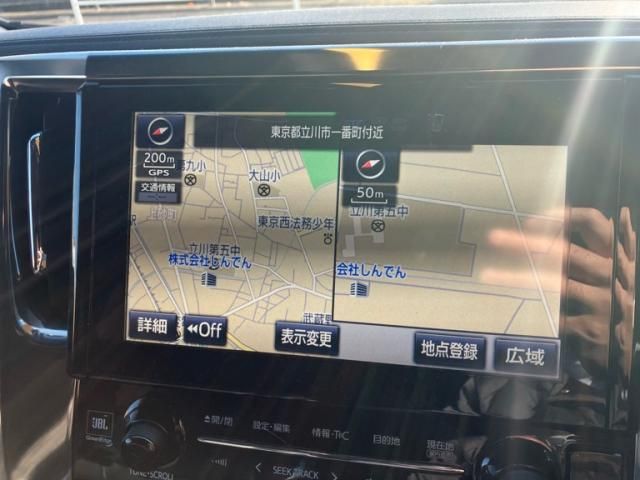 TOYOTA ALPHARD hybrid 4WD 2017