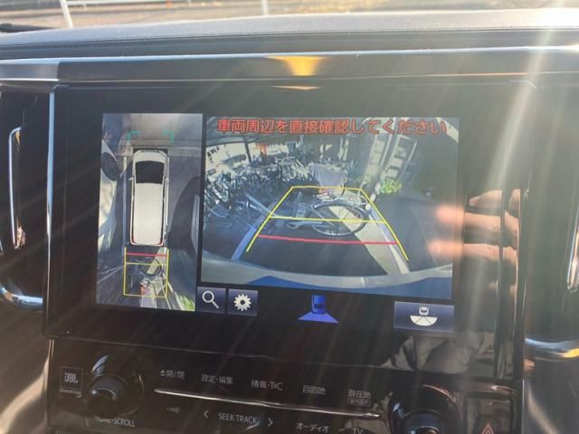 TOYOTA ALPHARD hybrid 4WD 2017