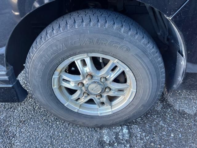 NISSAN NV350 CARAVAN 4WD 2015