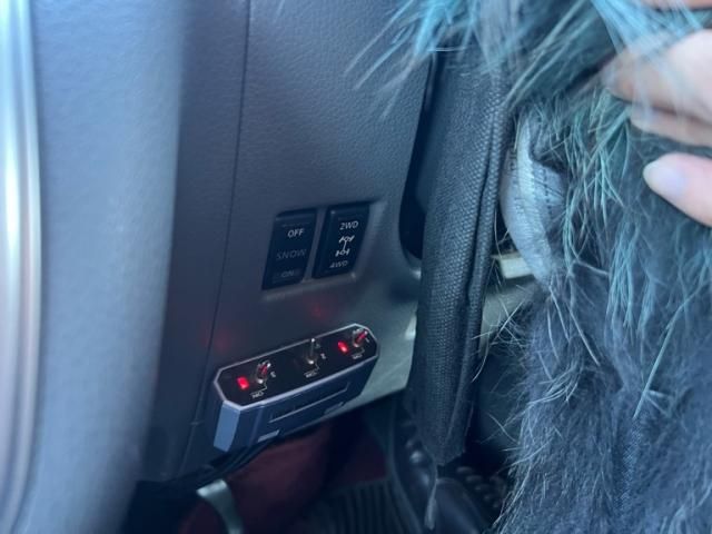 NISSAN NV350 CARAVAN 4WD 2015