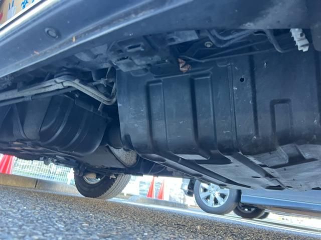 NISSAN NV350 CARAVAN 4WD 2015