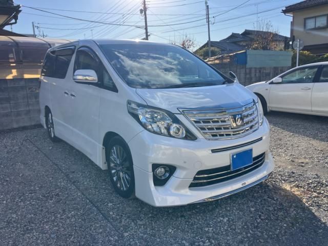 TOYOTA ALPHARD 2013