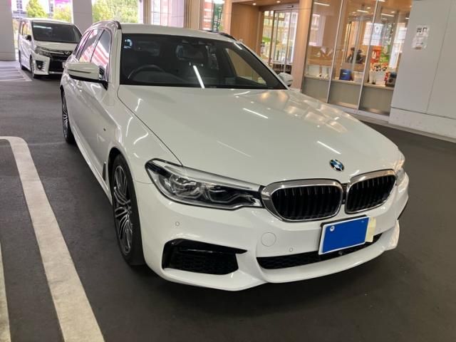BMW BMW 5series TOURING 2019