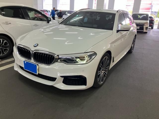 BMW BMW 5series TOURING 2019