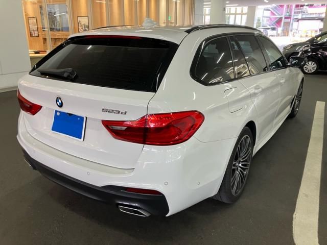 BMW BMW 5series TOURING 2019