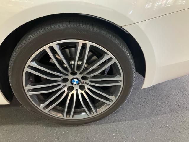 BMW BMW 5series TOURING 2019