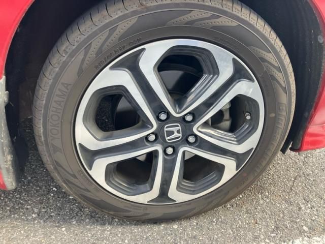 HONDA VEZEL HYBRID 2017