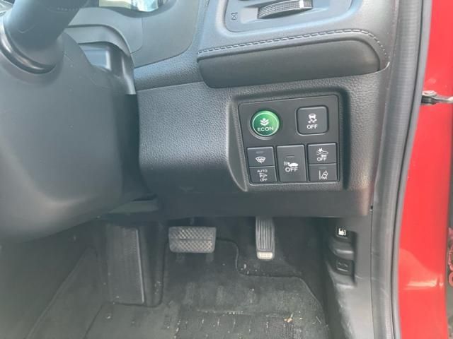 HONDA VEZEL HYBRID 2017