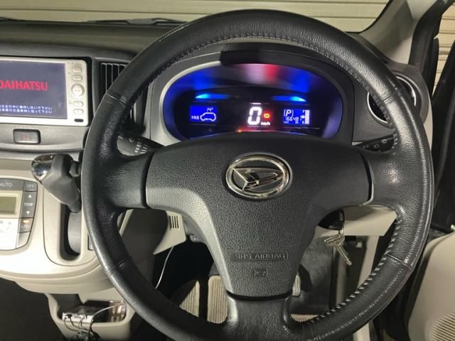 DAIHATSU MIRA e:S 2011