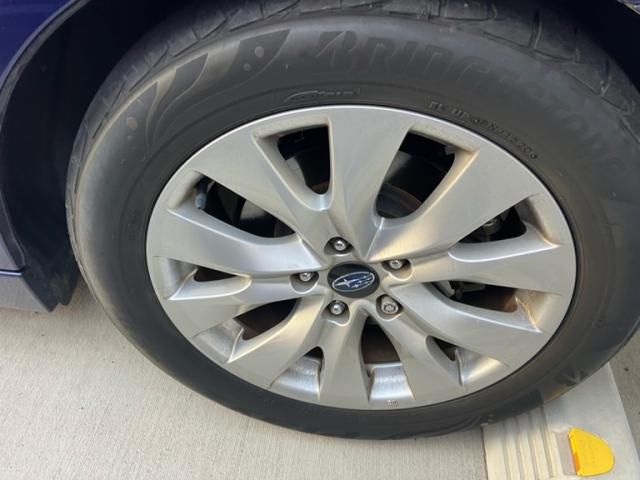 SUBARU LEGACY B4 2015