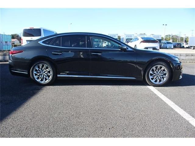 TOYOTA LEXUS LS500h 4WD 2019