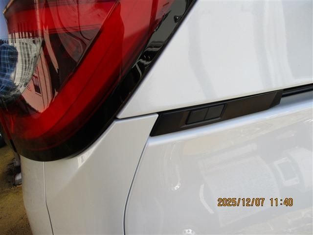 TOYOTA NOAH HYBRID 2025