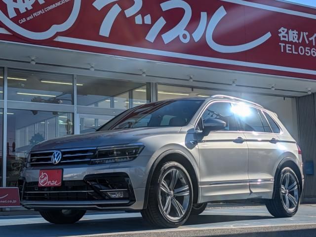 VOLKSWAGEN VOLKSWAGEN TIGUAN 2019